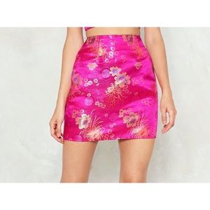 💖🌸NWOT NASTY GAL HOT PINK SATIN SKIRT🌸💖